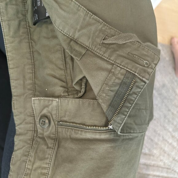 Uniqlo - Olive / Khaki Cargo Pants - Size XL (Waist=36) - Picture 13 of 15